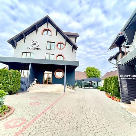 Hotel Bliss Sibiu Eksteriør bilde